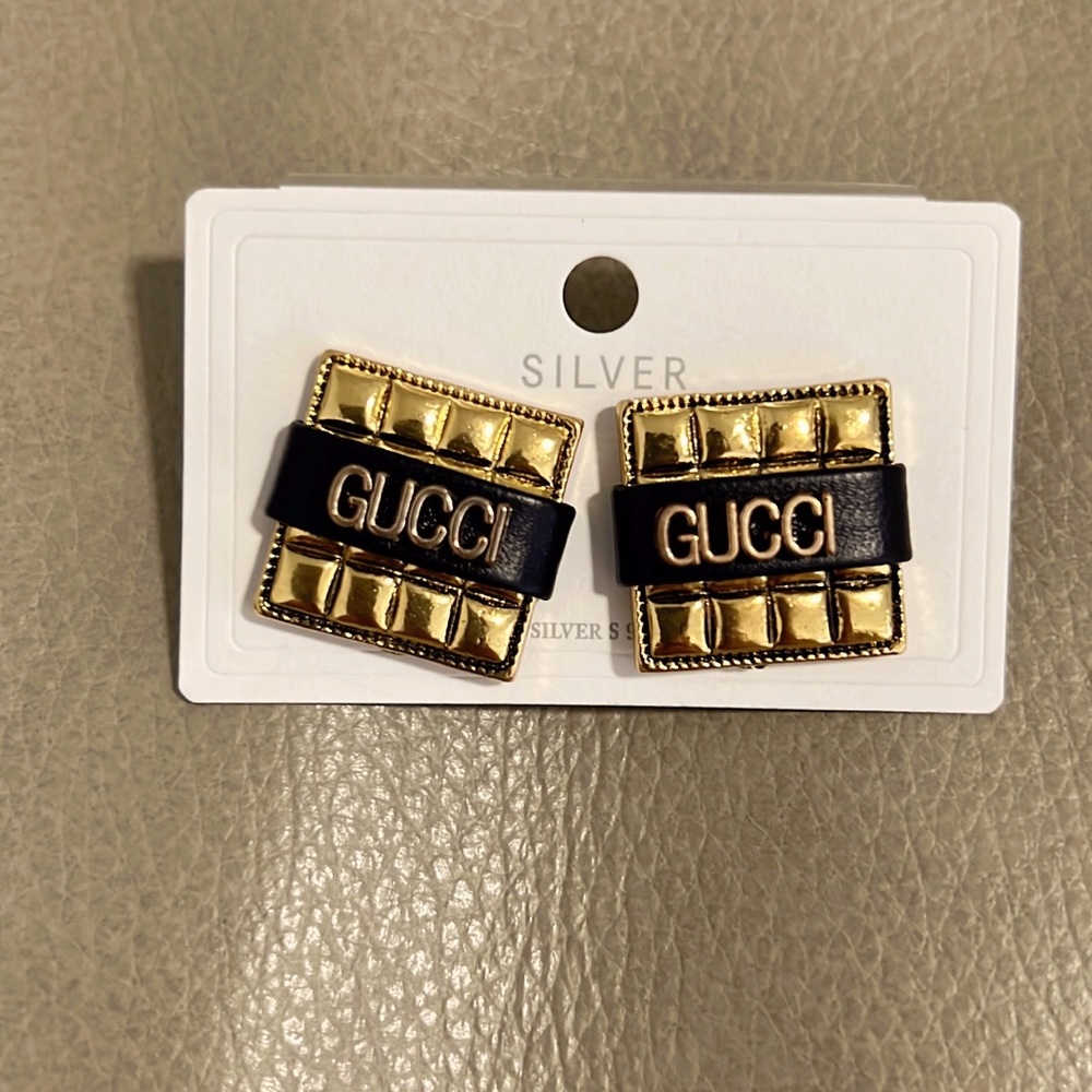 925 Silver post earrings